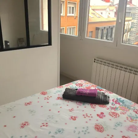 Apartament Acogedor Atico Centro De Gijon, Vut 5419 As *