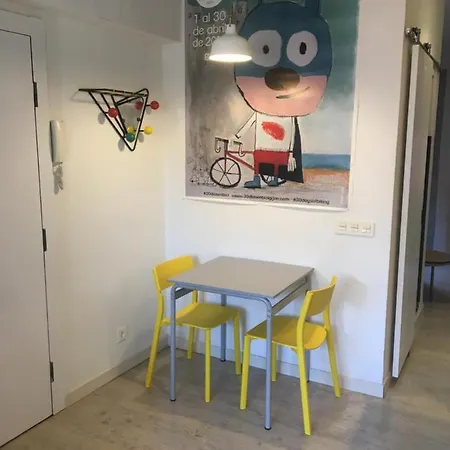 Acogedor Atico Centro De Gijon, Sin Ascensor Apartment