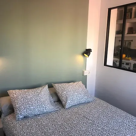 Apartament Acogedor Atico Centro De Gijon, Vut 5419 As *